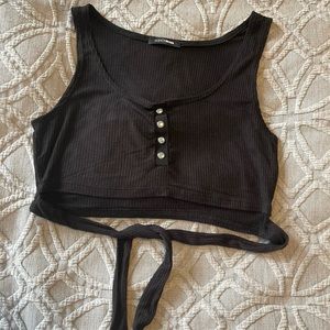 WOMANS FASHION NOVA CROPPED TIE TOP
